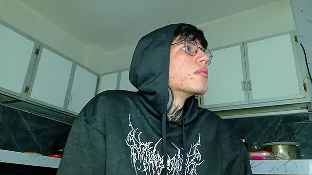 david huge online show from March 6, 8:22 am