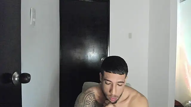ThiagoLugo online show from July 29, 4:11 am