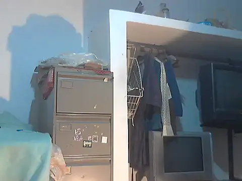 alej90 online show from February 19, 6:21 am