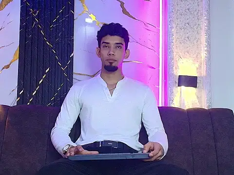 prince arthur77 online show from July 24, 1:51 pm