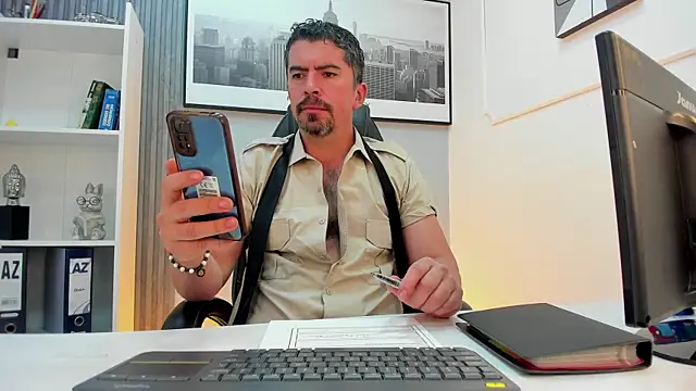 JuanKFit 45 online show from July 28, 5:15 am