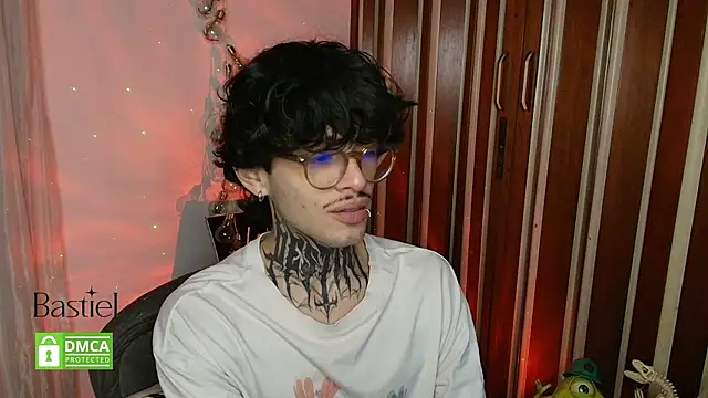 Mihail leroy online show from September 26, 1:25 am