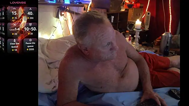 Pussyeat2please online show from June 2, 11:33 am
