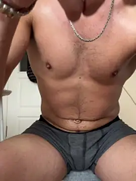 LUKADDES online show from February 3, 12:43 pm