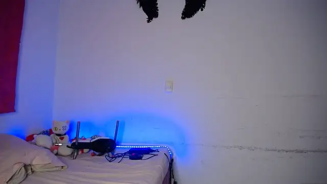 lucky stricke online show from December 5, 6:42 am