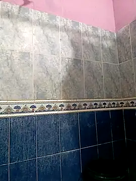 Snapshot of Batm01 chatting on October 2, 9:52 pm Batm01 online show from October 2, 9:52 pm