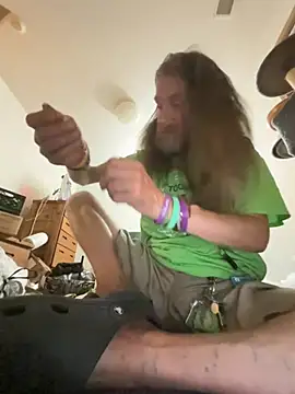 eager1975 online show from June 27, 4:59 am