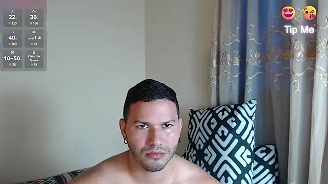 Tim mz01 online show from December 4, 9:22 pm