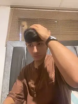 cody fox10 online show from September 25, 7:02 pm