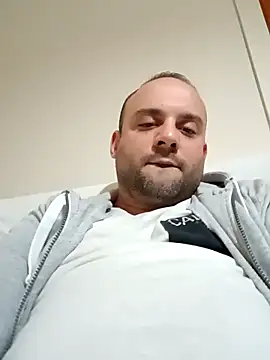 cazzoduroduro26 online show from February 23, 1:57 pm