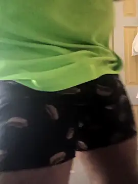 kSwisssxxx online show from October 15, 7:10 pm