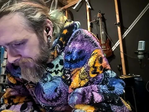 thejuicybacon online show from February 15, 2:51 am