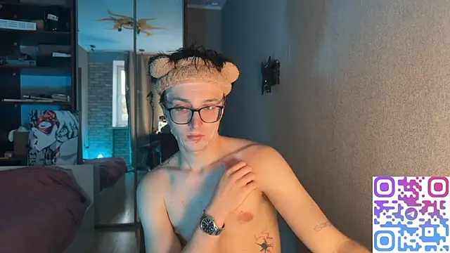 8goat online show from November 15, 2:30 pm