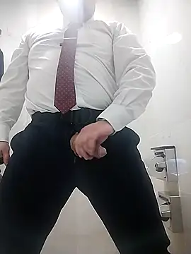 BigCristh79 online show from November 16, 1:35 pm