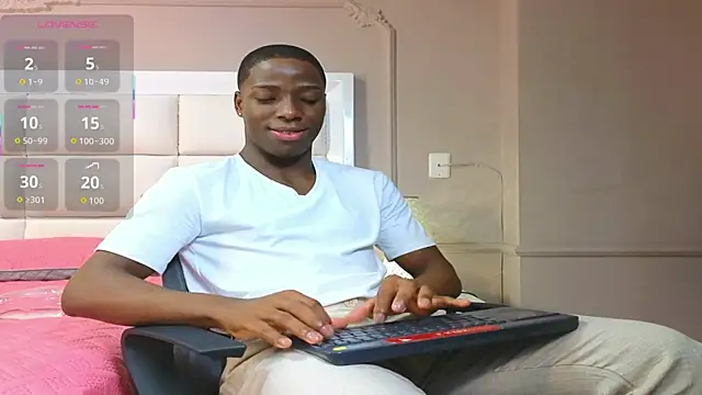 CharlesBrown  online show from October 28, 11:34 am