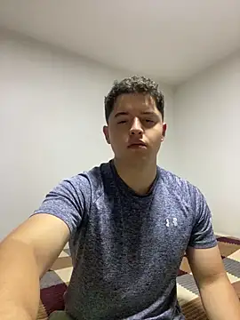 Matthias vallejo online show from December 21, 11:35 pm