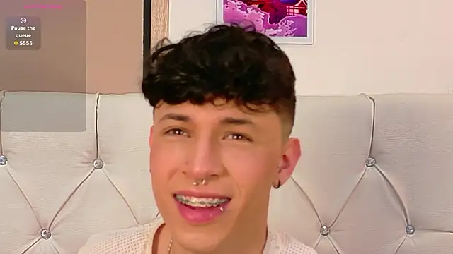 Axel  Evans online show from March 18, 1:14 pm