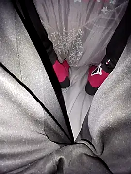 Snapshot of GhostYangempela chatting on October 3, 9:36 am GhostYangempela online show from October 3, 9:36 am