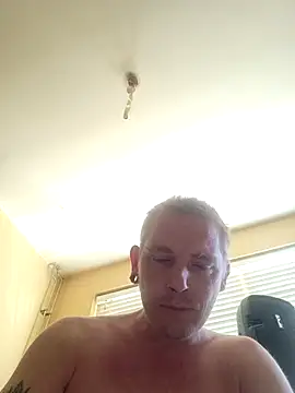 piercingpik online show from July 29, 10:36 am