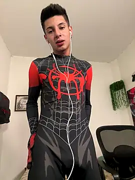 YEICK-17 online show from November 16, 3:19 am