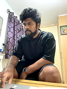 CrazyShashank online show from November 7, 7:39 pm