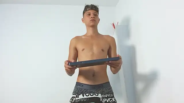 Twinkcock22 online show from July 29, 4:11 am