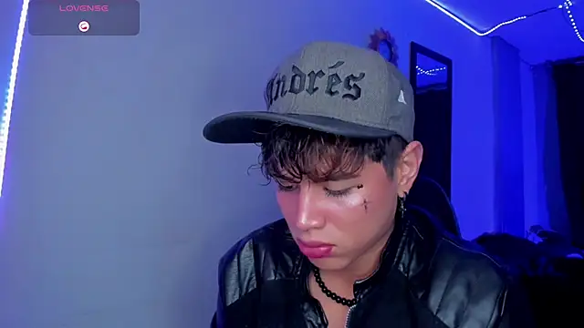 Jostin18 online show from November 7, 5:00 am