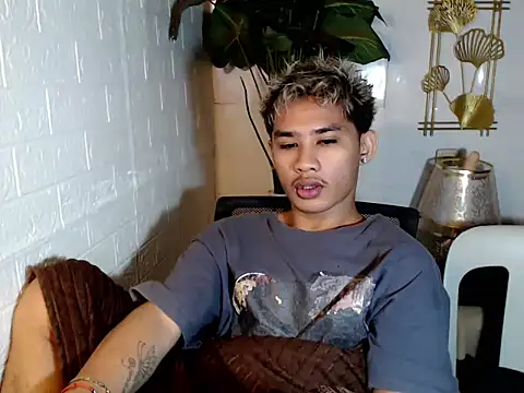 asianhardcock25 online show from May 5, 5:46 pm