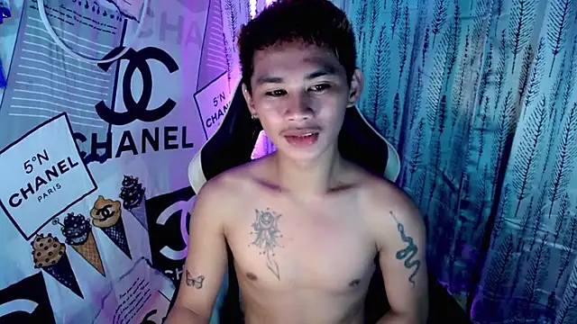 asianhardcock25 online show from January 7, 3:33 am