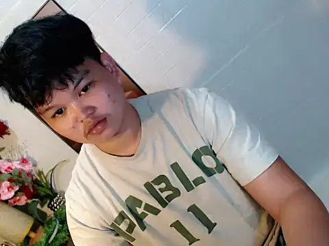 Reynelcock online show from June 5, 5:34 am
