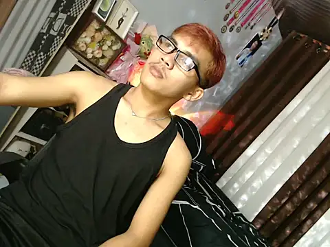 urhot chany online show from June 23, 7:28 pm