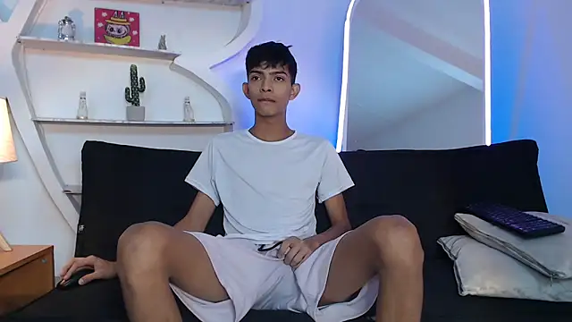 PRETTY SEX1 online show from October 2, 1:26 pm