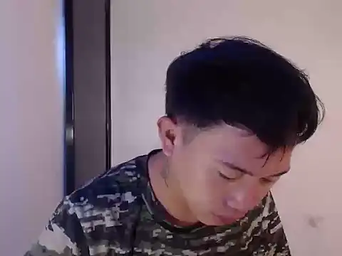 onebigloadxxx online show from June 11, 5:49 am