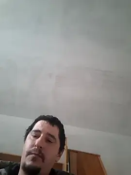 hugecock4u1990 online show from November 12, 5:24 am