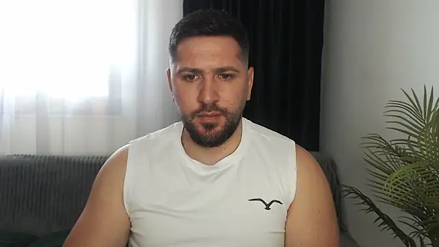 Gold Alpha Boy online show from July 9, 8:29 am