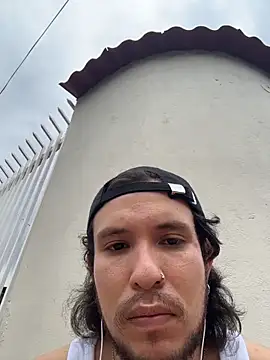 Luxx 14 online show from February 1, 11:31 am