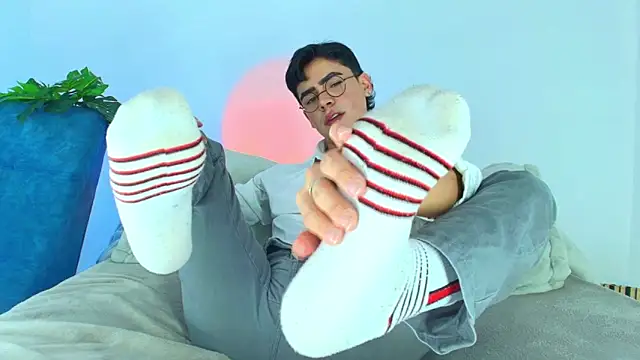 CamiiGuzmanX online show from November 7, 8:56 pm