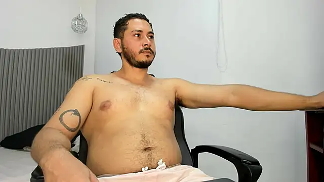 ashlan king online show from July 14, 8:37 pm