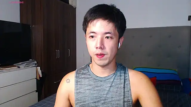 Addictiveboi online show from February 20, 8:27 am