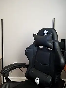 perversus12 online show from March 2, 7:10 pm