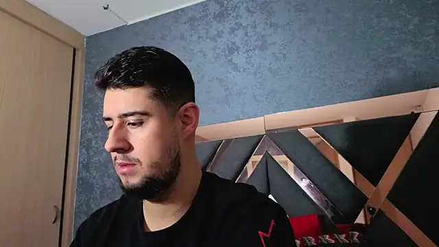 ryan evanss online show from December 18, 10:00 am