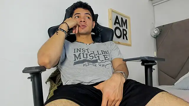 andrew colleman online show from February 6, 3:36 am