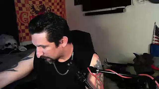 Snapshot of DevilPup75_ chatting on September 25, 1:10 pm DevilPup75 online show from September 25, 1:10 pm