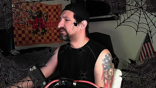 Snapshot of DevilPup75_ chatting on October 5, 3:38 pm DevilPup75 online show from October 5, 3:38 pm