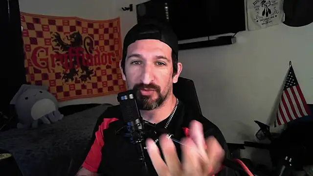 Snapshot of DevilPup75_ chatting on October 1, 1:26 pm DevilPup75 online show from October 1, 1:26 pm