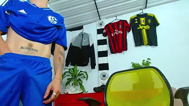 skinny23cm online show from February 27, 7:46 pm