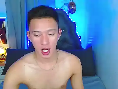 iconicmateo online show from January 16, 3:26 pm