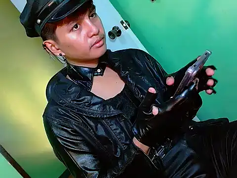Alexx 143 online show from July 28, 9:17 am