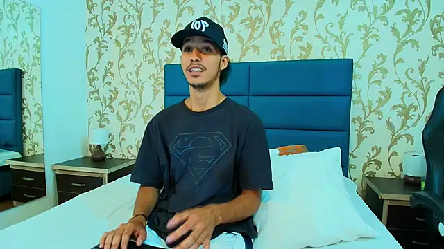 Marcus Jeron online show from October 7, 12:04 am