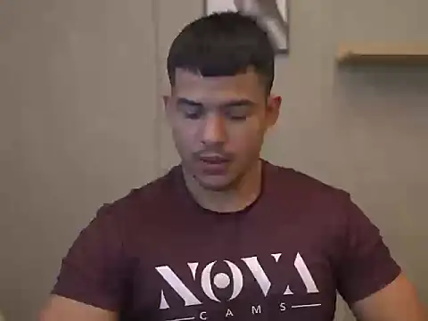 Thiago Valente online show from March 30, 1:23 pm